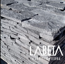 Piedra de Lava Negra - Piedras Labeta