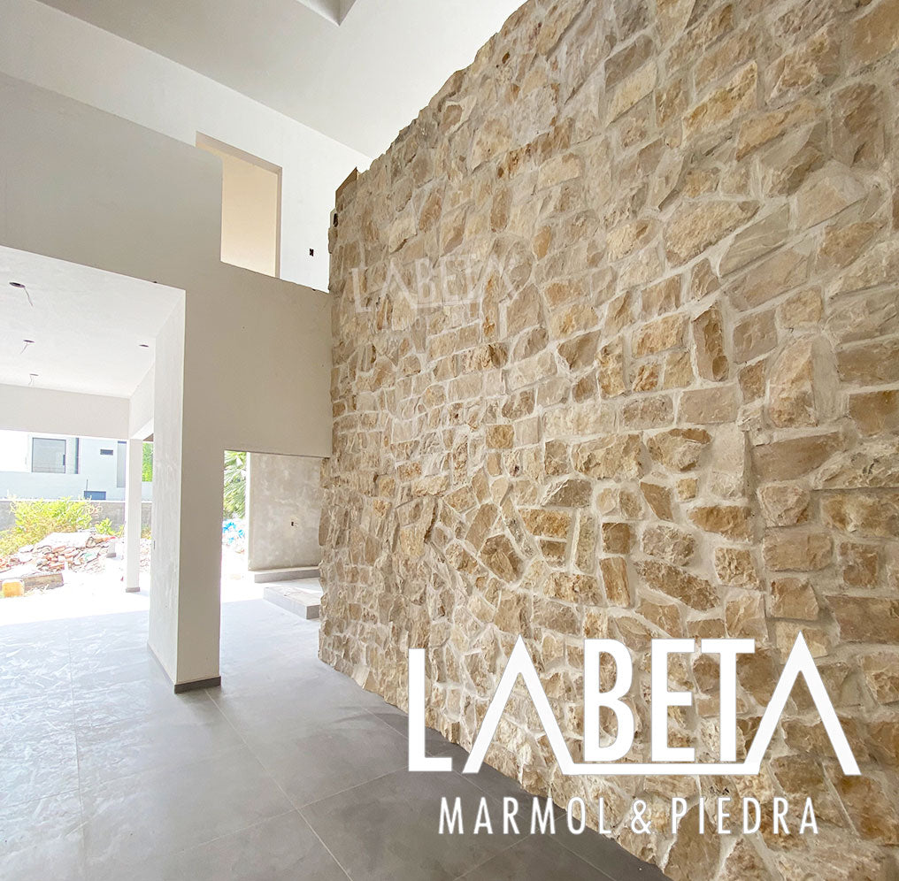 Piedra Dorada Diamantada Irregular para muro - Piedra y Cantera Labeta